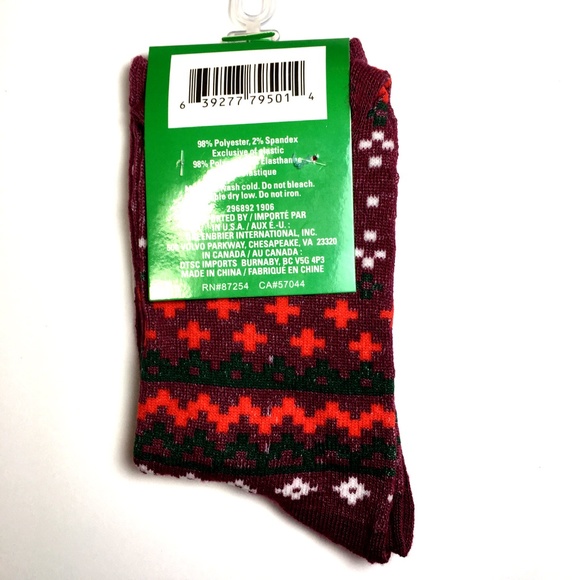 *3/$15* Fun Furry Llama Socks - Picture 3 of 4